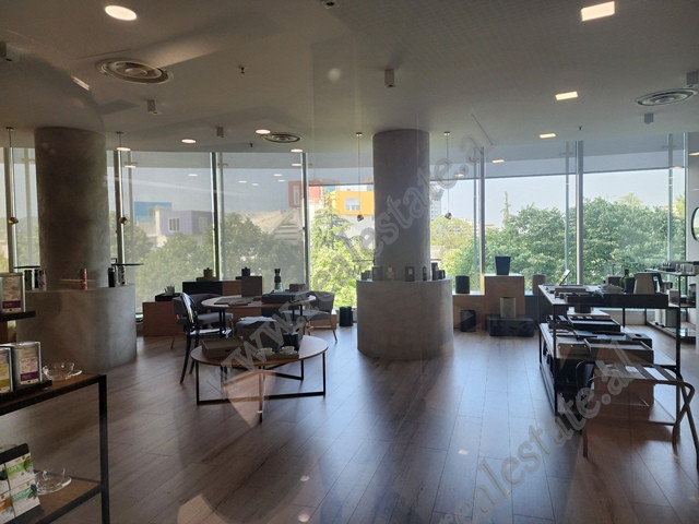 Office space for rent at ETC Gallery in Tirana, Albania
